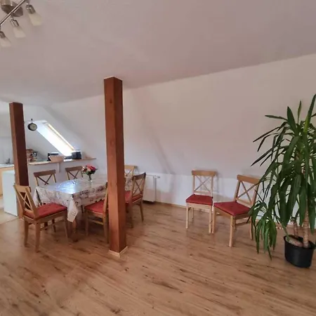 Beautiful In Robertsdorf With Garden Apartman Blowatz