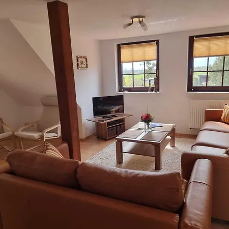 Beautiful In Robertsdorf With Garden * Blowatz