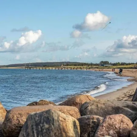 Apartman Beautiful In Robertsdorf With Garden *