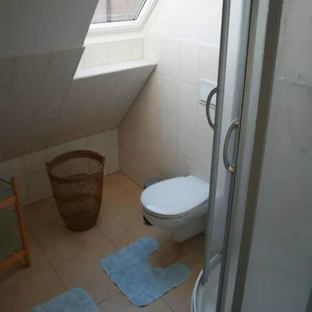 Apartman Beautiful In Robertsdorf With Garden Blowatz