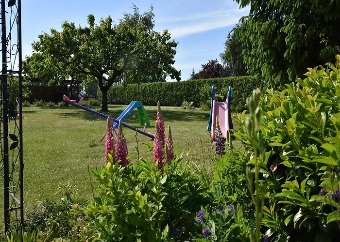 公寓 Beautiful In Robertsdorf With Garden Blowatz